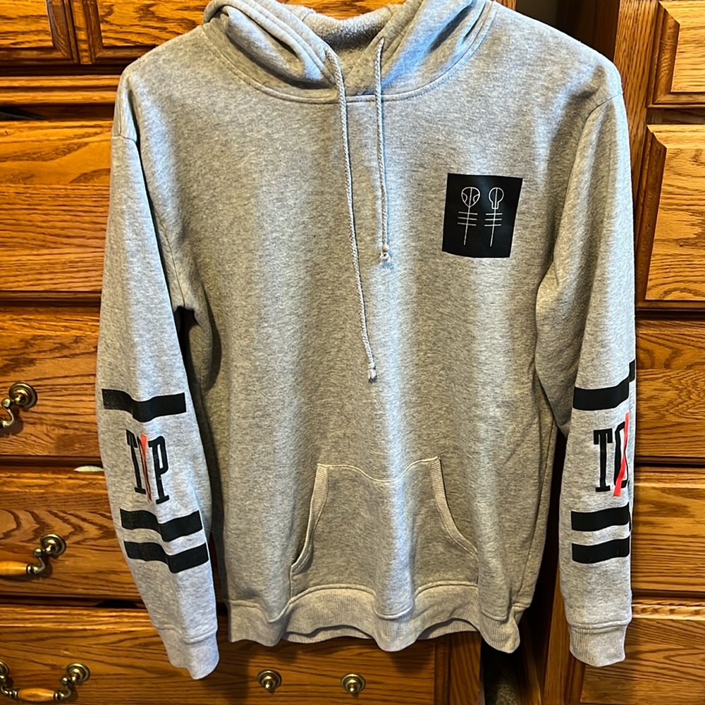 Unbranded hoodie